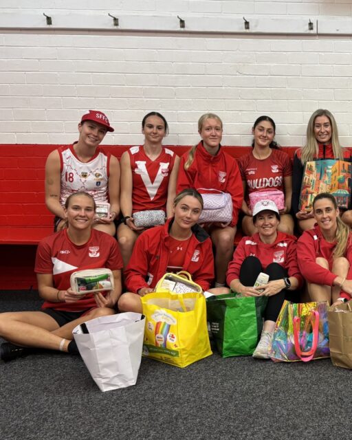Bulldogs support Little Things for Tiny Tots ❤️As we approach Mother’s Day, our Senior programs have rallied behind this special initiative, supporting mothers and babies when they need it most.Alongside the wider community, we were proud to help contribute towards 400 packs filled with essential items, helping bring an extra smile to some this Sunday 🌻