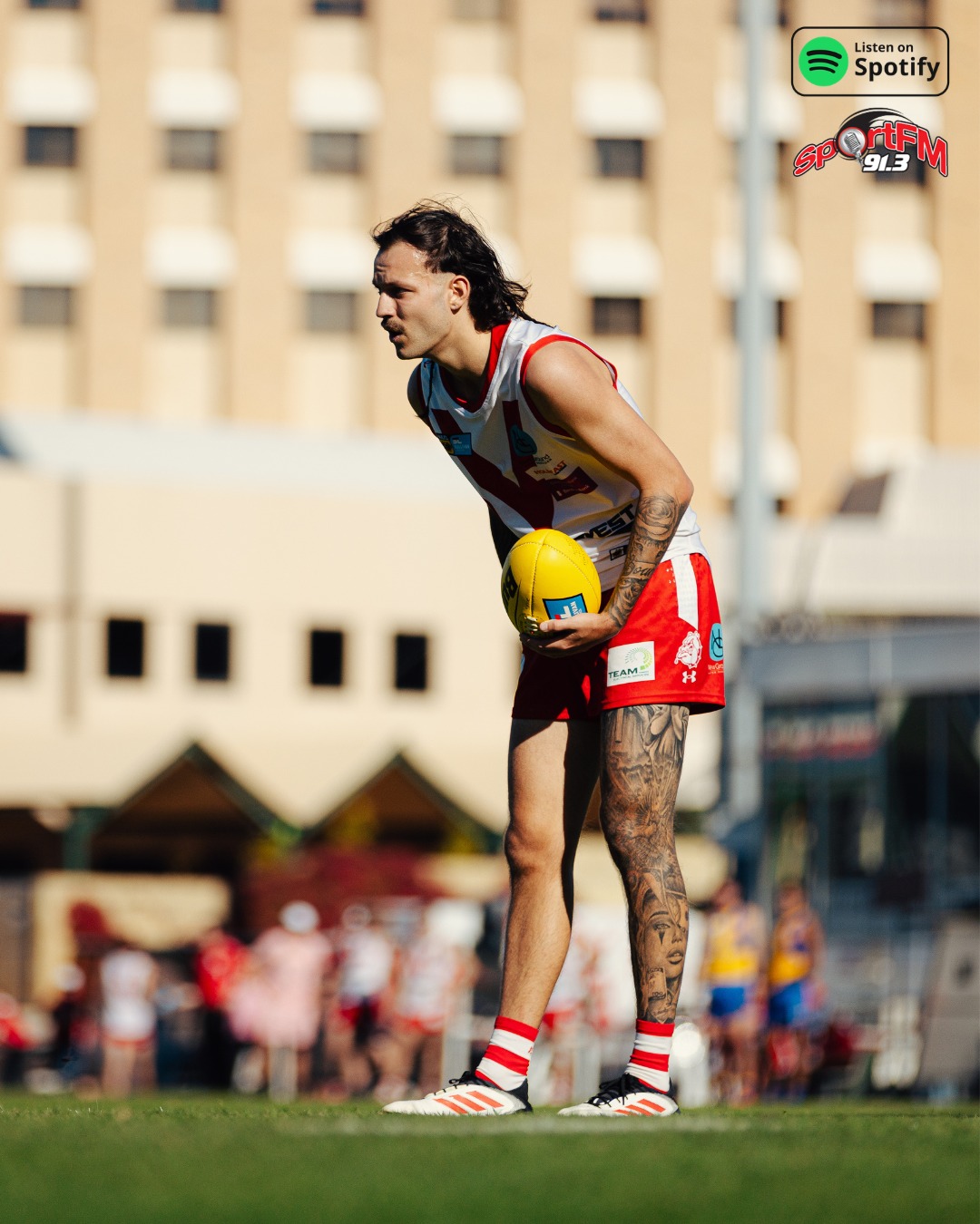 KENNEL RADIO FT. CHASE BOURNE 🎙️We’re live tonight for another edition of Kennel Radio, from 6pm on 91.3 SportFM.Chase Bourne joins Head of Football Charlie Burke and host Pat Mirosevich as this week’s special guest.On the agenda:
🔴 West Perth Win
⚪ Chasing Team Form
🔴 Return of Red Collar
⚪ Perth Demons Away