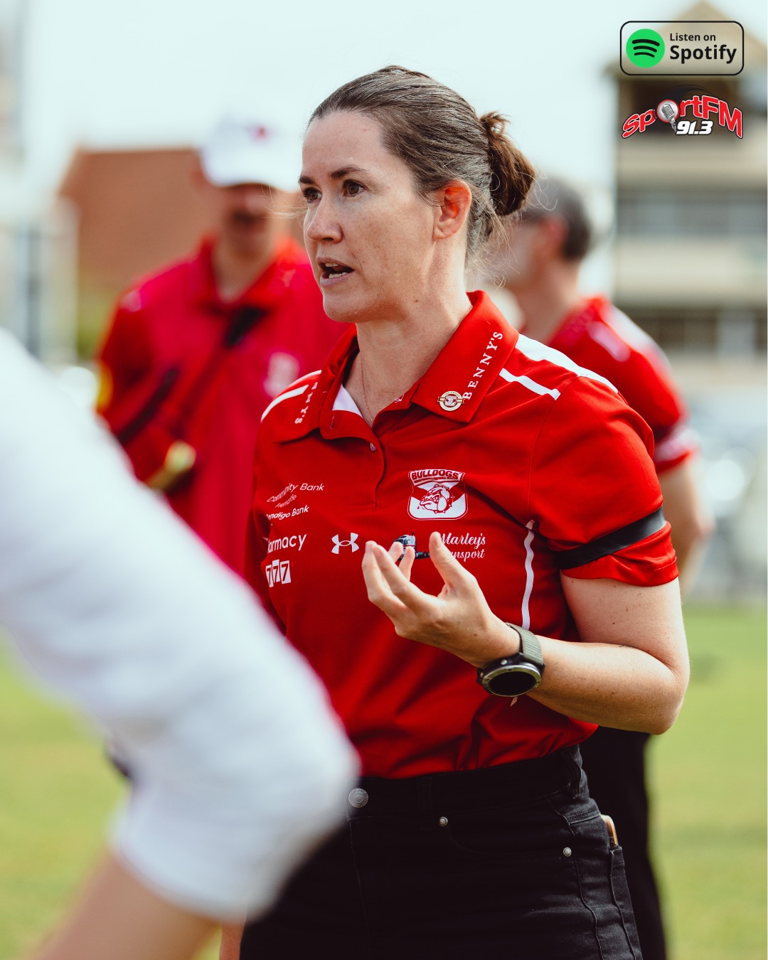 KENNEL RADIO FT. PIA FALETTI 🎙️We’re live tonight for another edition of Kennel Radio, from 6pm on 91.3 SportFM.
Pia Faletti joins CEO Cameron Britt and host Pat Mirosevich as this week’s special guest.On the agenda:
🔴 Saturday Night Statement
⚪ Recent Contract Renewal
🔴 Bye Week Breather
⚪ Finals Footy Focus