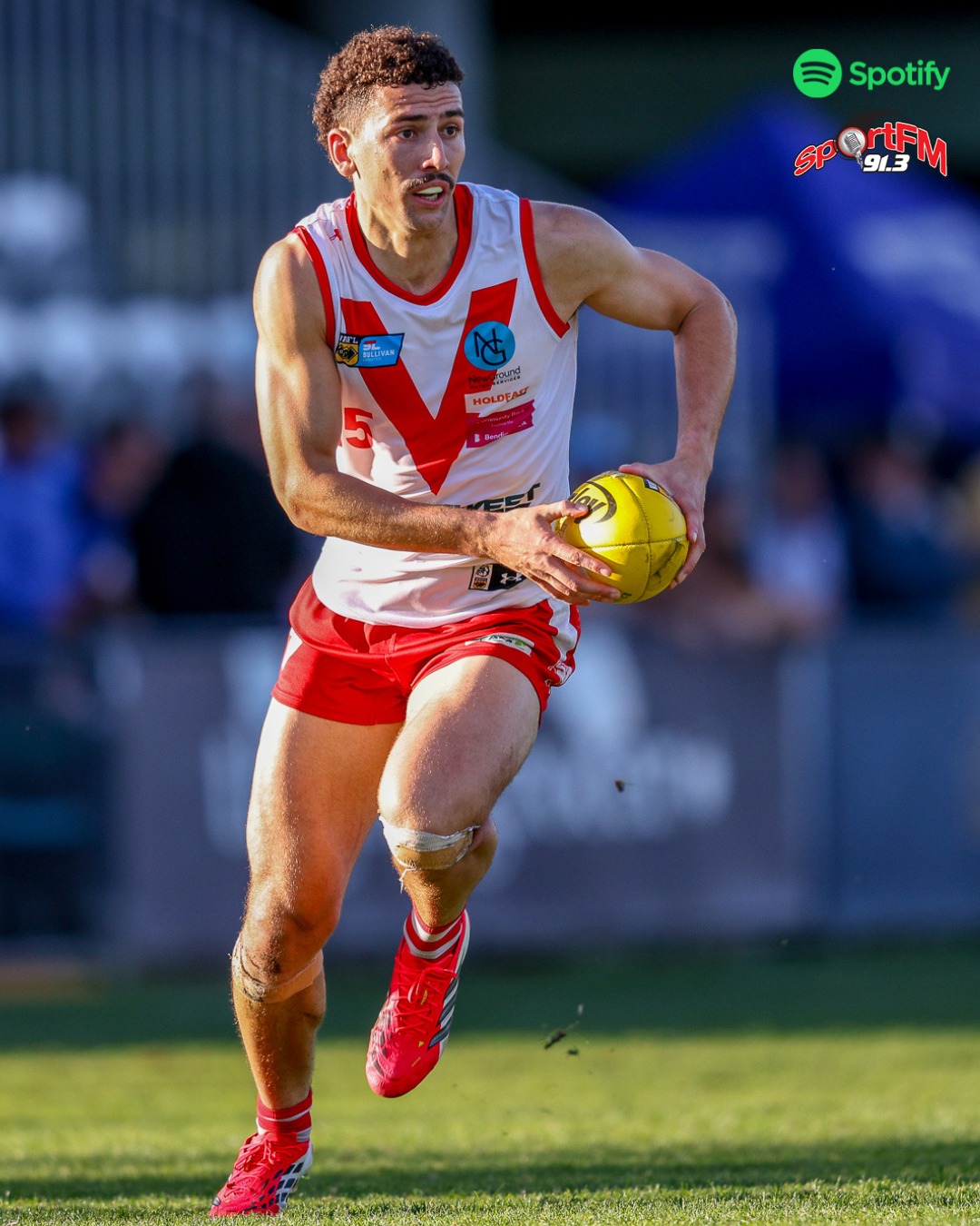 KENNEL RADIO FT. RILEY COLBORNE🎙️We’re live tonight for another edition of Kennel Radio from 6pm on 91.3 SportFM. Versatile star Riley Colborne joins Talent & Community Manager Robbie Turnbull host and Pat Mirosevich as this week’s special guest.On the agenda:
🔴 Momentous Peel Win
⚪ Riley's Stellar Season
🔴 Red Collar Brand
⚪ Finals Footy in Freo📻 Live from 6pm tonight on 91.3 SportFM