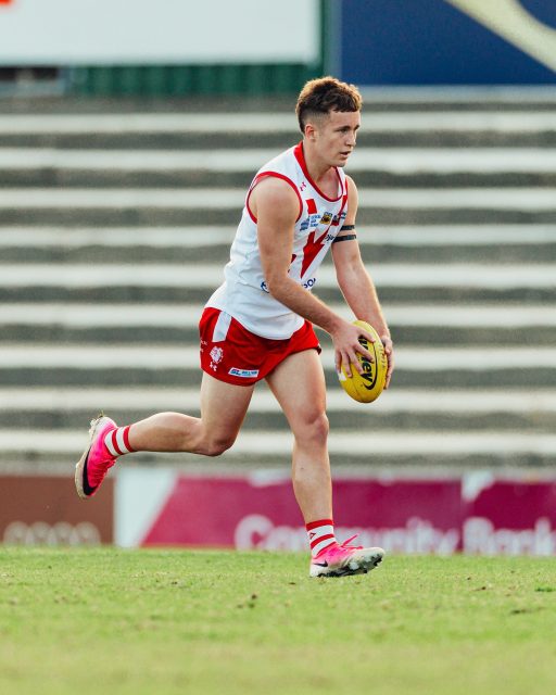 SUMMER STATE 18s SQUADCongratulations to Chace Vanderhoek, Conor Bushe-Jones, Max Jones, Luke Websdale Jnr and Henry Synnot on their selection in the AAMI WA Football State 18s Boys Summer Squad!A huge achievement for our five Bulldogs! 🔴⚪
